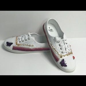 Bedazzled White Sneakers with Sequins
